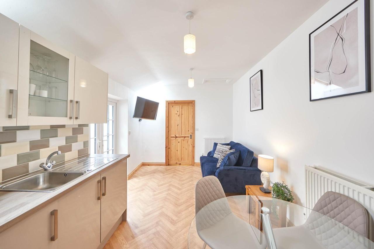 Host & Stay - Little Treasure Whitby Luaran gambar