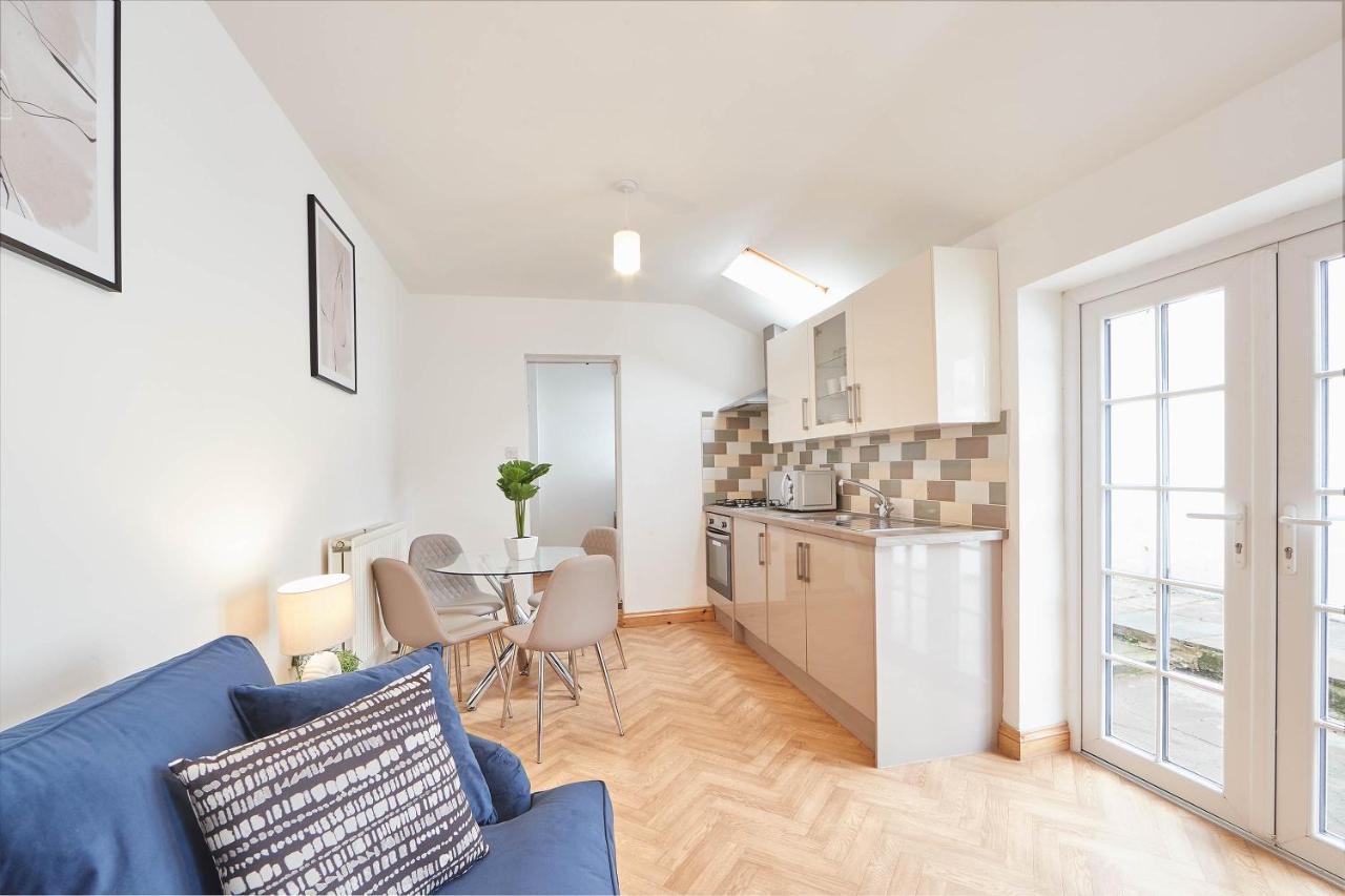 Host & Stay - Little Treasure Whitby Luaran gambar