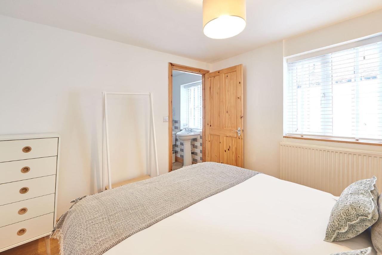Host & Stay - Little Treasure Whitby Luaran gambar